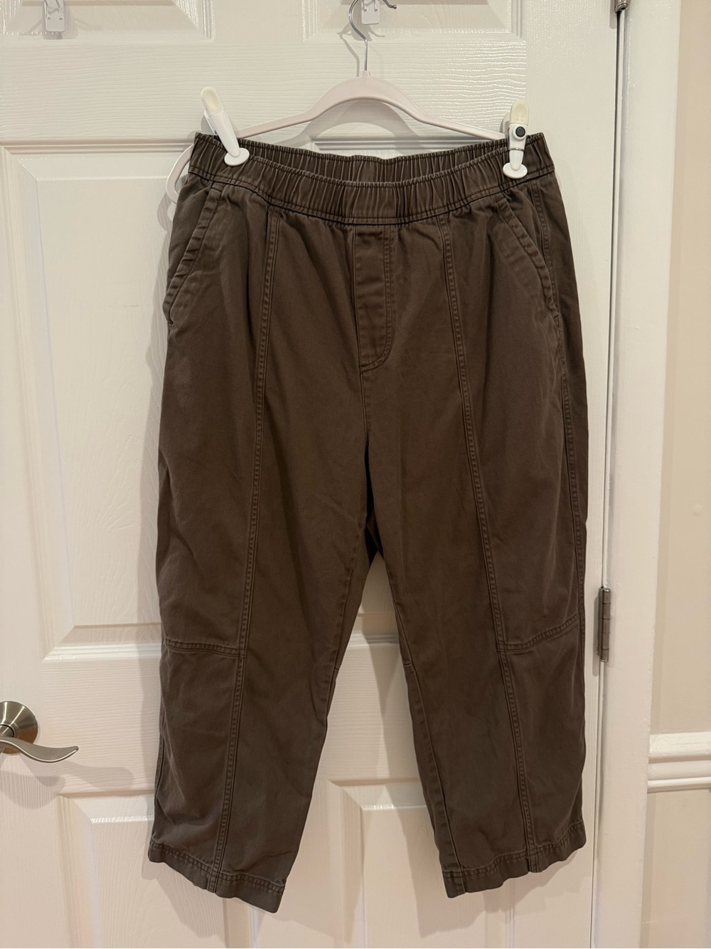 Old Navy Women's Olive Barrel Leg Pull On Pants